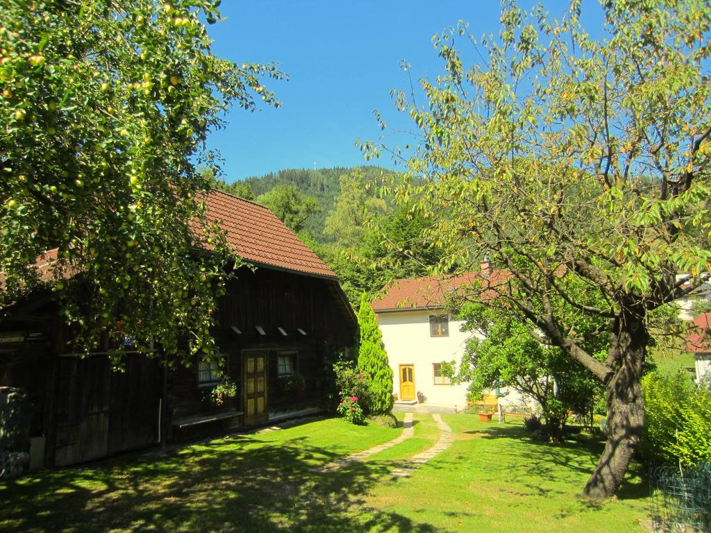 Heidi'S Schlummerkiste Am Fuss Der Teichalm Breitenau am Hochlantsch Buitenkant foto